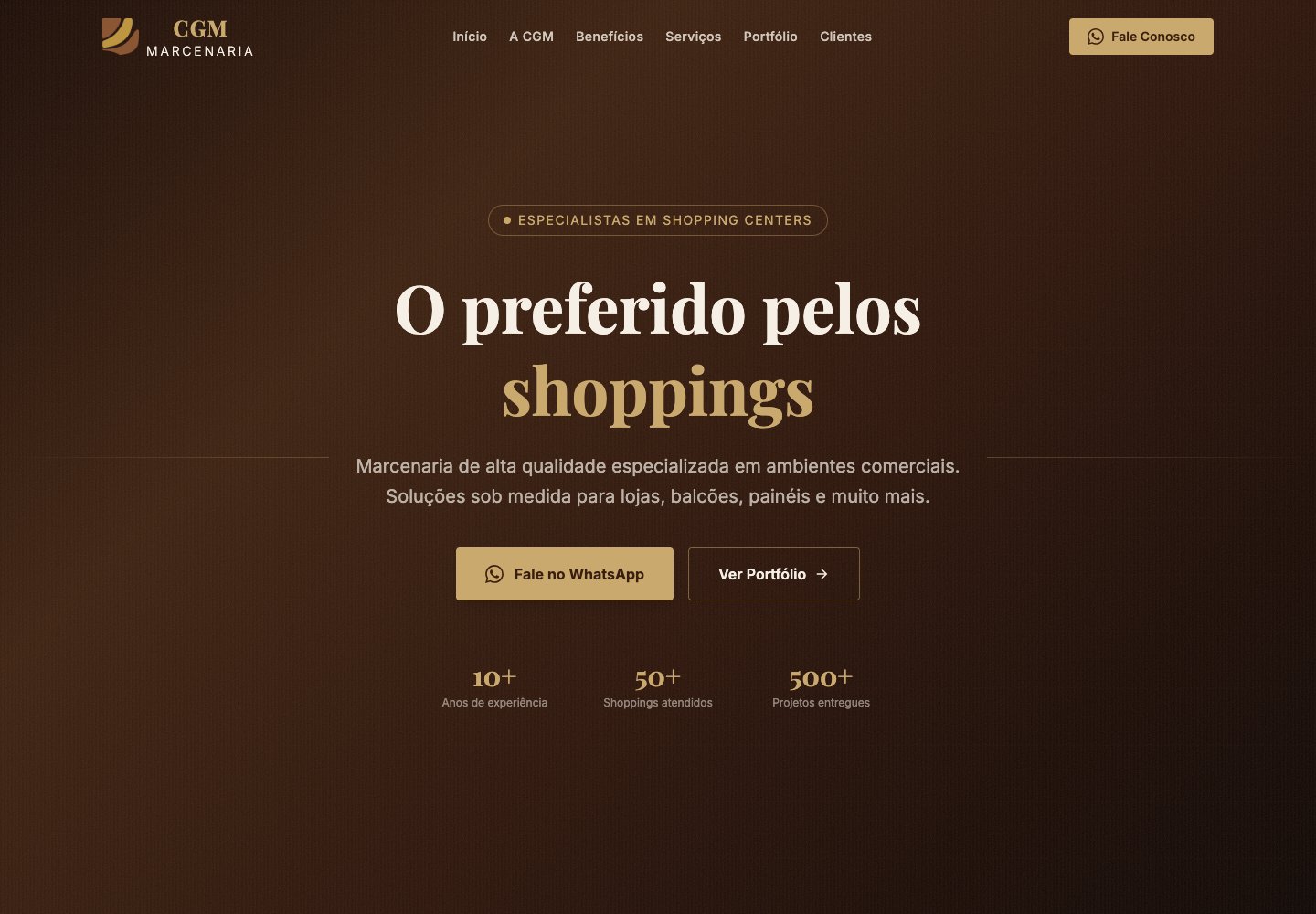 Página inicial da CGM Marcenaria com o título O preferido pelos shoppings, botões para WhatsApp e portfólio e números de apresentação da empresa.